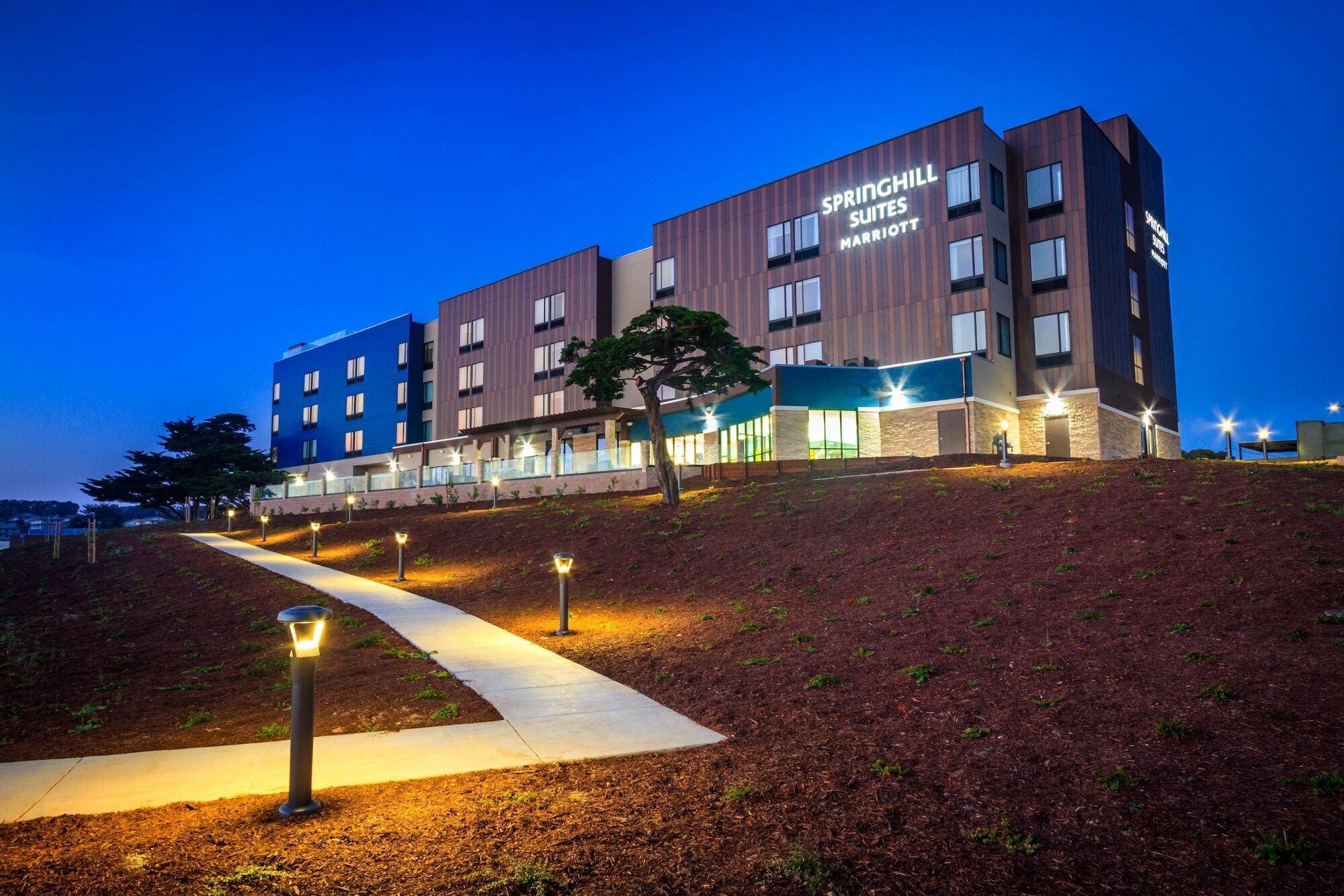 Springhill Suites By Marriott The Dunes On Monterey Bay Marina Exterior photo